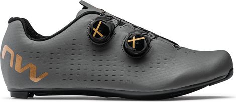 Northwave Revolution 3 Straßenschuhe Dunkelgrau/Gold