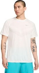 Heren Nike Stride Beige Jersey met korte mouwen