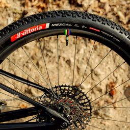 Pneu VTT Vittoria Mezcal XC Trail 29'' Tubeless Ready Souple Anti-Puncture Belt Graphene 4Compound Formulation — vue 3