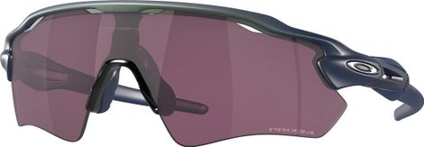 Oakley Radar Ev Path Matte Silver / Blue Colorshift Fade / Prizm Road Black / Ref. OO9208-D238