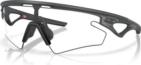 Oakley Sphaera Slash Brille – Carbon/Photochrom/Ref.: OO9499-1236