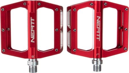 Pair of Neatt Attack V2 8 Pin Flat Pedals Red
