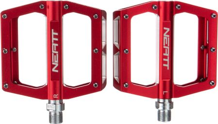 Pair of Neatt Attack V2 8 Pin Flat Pedals Red