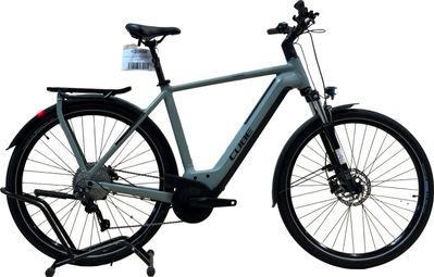 produit reconditionné . Cube Kathmandu Hybrid One 750 Shimano Deore 2024 . Vélo électrique . Cube . très bon état