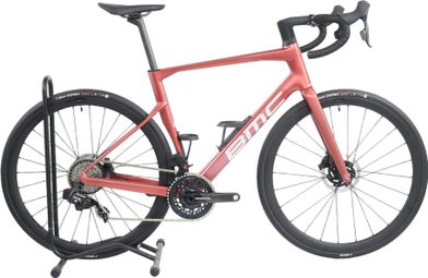 Produit Reconditionné · Vélo de route BMC Roadmachine 01 Three 2024 · Très bon état