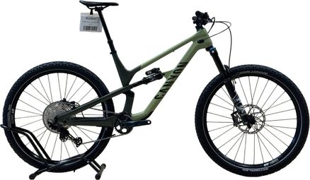 produit reconditionné . Canyon Spectral 29 CF 7 Shimano SLX 2022 . VTT . Canyon . très bon état