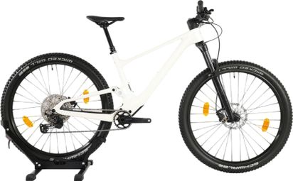 Produit Reconditionné · VTT SCOTT Contessa Spark 930 2025 · Bon état