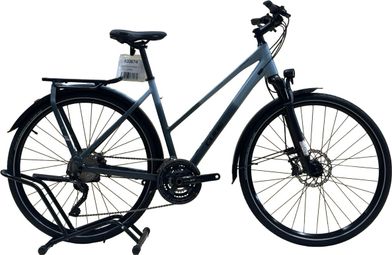 produit reconditionné . Cube Kathmandu SL Shimano XT 2022 . Vélo trekking . Cube . très bon état
