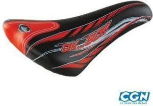 selle enfant junior 24/26 pouces 920 storm monte grappa noir/rouge avec chariot de selle