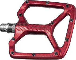 Ein Paar Funn Python Flat Pedals Rot