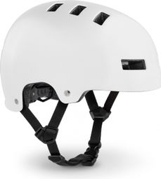 Bluegrass Superbold White | Matt 2023 helmet