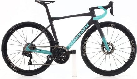 Produit reconditionné · Bianchi Specialissima RC Arkea Team Di2 12V · Gris / Vélo de route | Très bon état