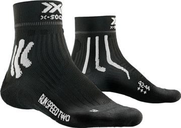 X-SOCKS Run Speed Two 4.0 Herren Socken Schwarz/Weiß 42-44