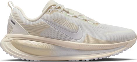 Nike Vomero 18 Women's Running Shoes in White/Pink/Silver