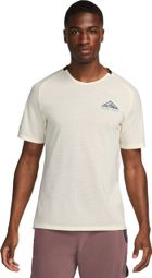 Nike Dri-Fit Trail Solar Chase White short-sleeved jersey