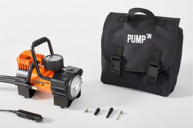 Pump'in ONE - Mini-compresseur avec lampe et accessoires.  Alimentation 12V allume-cigare.