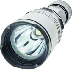 Nitecore EF1 Lampe de poche à LED CREE XM L2 U3 830 lumens - lampe protégée