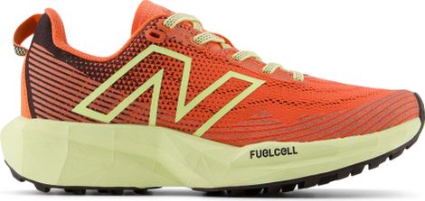 Chaussures de Trail New Balance FuelCell Venym v1 Rose Beige Femme