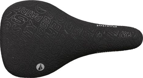 SDG Patriot CroMo Saddle Black