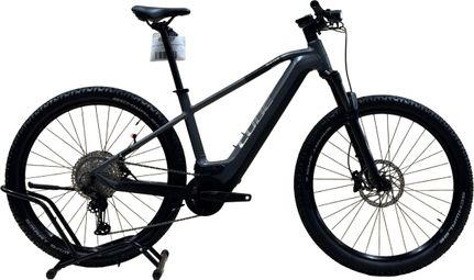 produit reconditionné . Cube Reaction Hybrid Race 750 Shimano XT 2024 . VTT électrique . Cube . très bon état