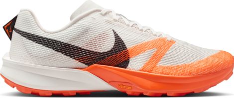 Nike Kiger 10 trailschoenen wit/oranje voor heren