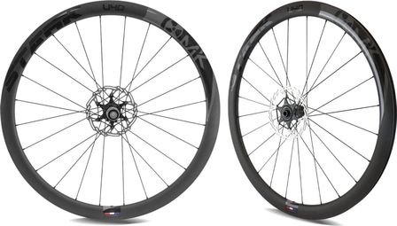 PAIRE DE ROUE DE ROUTE MAKADAMM STARK U40 DISC PREMIUM À PNEUS - 1388GR LA PAIRE