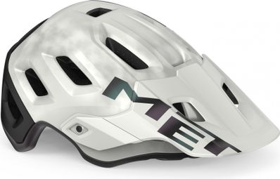 Met Roam Mips White  Helmet