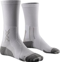 X-Socks Run Perform Crew Socken Weiß Grau