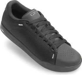 Pair of Giro DEED Shoes Black