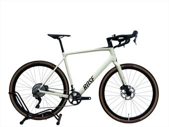 Produit reconditionné . Rose Backroad AL Plus GRX RX810 2023 . Vélo gravel électrique . Rose . très bon état
