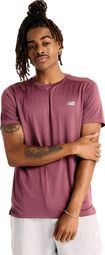 New Balance Sport Essentials Heren rood shirt met korte mouwen