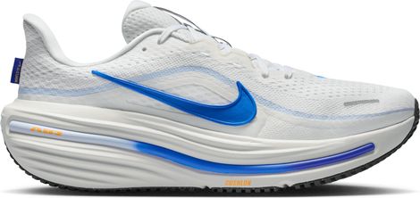 Nike Winflo 12 Running Shoes for Men in White/Blue