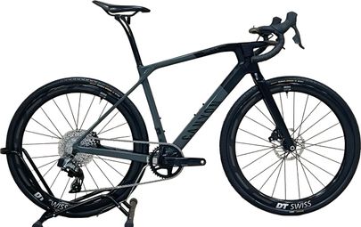 produit reconditionné . Canyon Grail CF SL 7 eTap Sram Rival AXS 2023 . Vélo de gravel . Canyon . très bon état