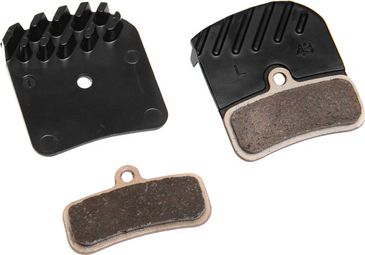 Neatt Shimano Saint M820 / Zee M640 Brake Pads With Radiator Fin