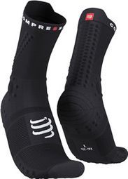 Paar Compressport Pro Racing Socken v4.0 Trail Schwarz