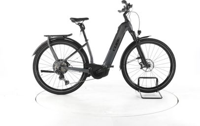 Produit reconditionné - Cube Kathmandu Hybrid SLT Trekking E-Bike Entrée basse - Bon Etat