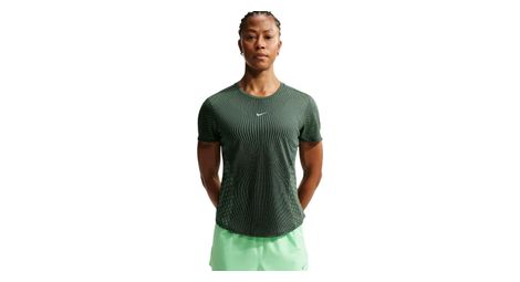 nike swift aero fit women s black running t shirt