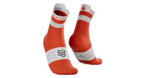 Calcetines Compressport Pro Racing V4.0 Run High Ironman 2026 Rojo/Blanco