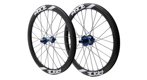 pair of pride gravity control ud gloss carbon disc wheels 28h blue hub