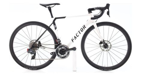 Factor O2 Axs 12V Blanc Velo De Route Factor Tres Bon Etat