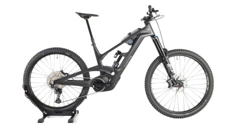 Produit Reconditionné · VTT électrique CANYON Torque: On CF 9 800Wh 2025 · Etat correct