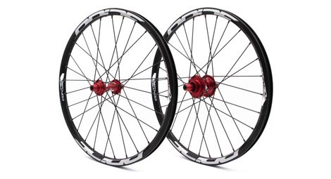 Paire de roues pride control v1 expert disc 28h moyeu rouge