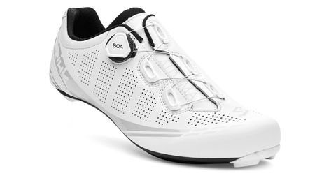 Paire de chaussures de route spiuk aldama road c blanc mate