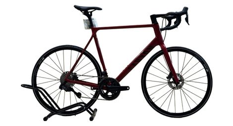produit reconditionné . Canyon Ultimate CF SL 8 Disc Di2 Shimano Ultegra 2022 . Vélo de course . Canyon . très bon état