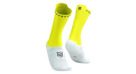 Chaussettes compressport pro racing socks v4 0 bike blanc jaune