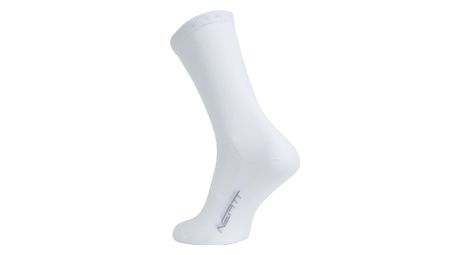 Ein Paar Socken Sommer High Weis