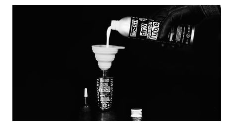Muc Off Dry Lube Nachfullflasche 300ml