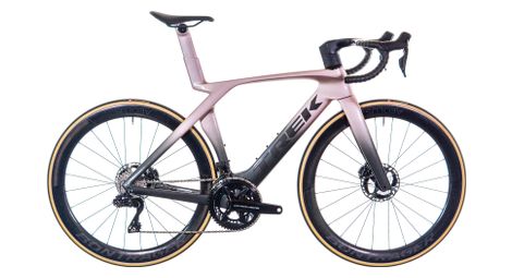 Vélo d'exposition - vélo de route trek madone slr 9 p.one dura-ace di2 12v 700 mm rose/anthracite gén 7