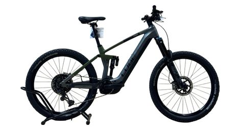 produit reconditionné . Cube Stereo Hybrid 160 HPC TM 750 Sram GX 2024 . VTT électrique . Cube . très bon état