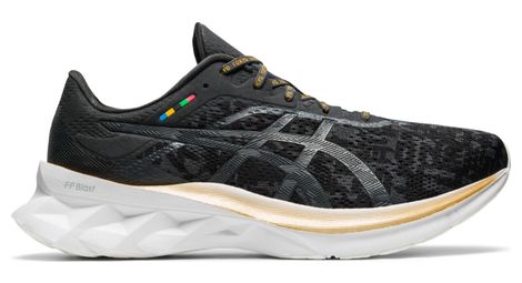 Chaussures de running Asics Novablast